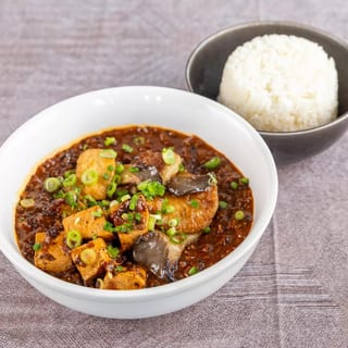 Tofu & Mushroom Mapo rice bowl
